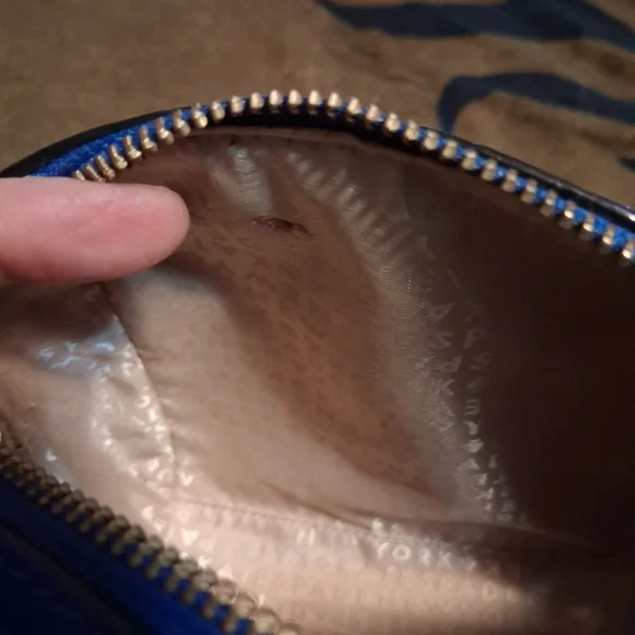 Kate Spade Perri Lane Bubble Crossbody - Picture 12 of 13